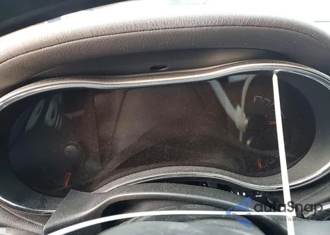 2020 Jeep Grand Cherokee Overland z USA, uszkodzony, nr VIN 1C4RJFCG8LC435741